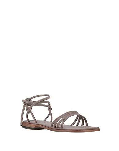 https://images.styletyx.com/images/light-brown-leather-sandals-preventi-864930_2.webp