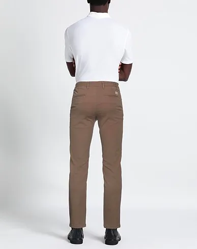 https://images.styletyx.com/images/light-brown-plain-weave-casual-pants-fred-mello-941833277_3.webp
