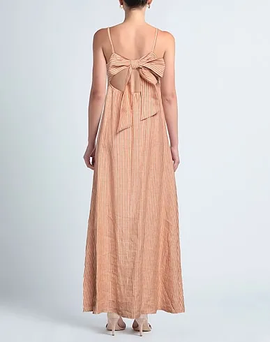 https://images.styletyx.com/images/light-brown-plain-weave-long-dress-hanami-d-or-12960002_3.webp