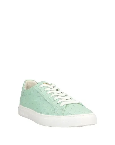 https://images.styletyx.com/images/light-green-leather-sneakers-hide-jack-2655140_2.webp