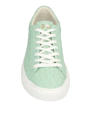 https://images.styletyx.com/images/light-green-leather-sneakers-hide-jack-2655140_4.webp