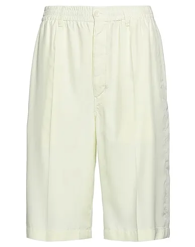 https://images.styletyx.com/images/light-green-plain-weave-cropped-pants-culottes-lemaire-3088307_1.webp