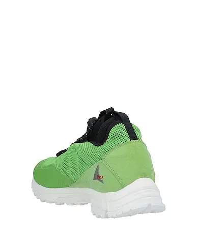 https://images.styletyx.com/images/light-green-sneakers-roa-962033_3.webp