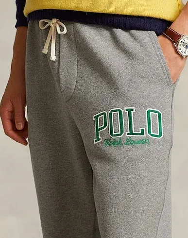 https://images.styletyx.com/images/light-grey-casual-pants-the-rl-fleece-logo-jogger-pant-ralph-lauren-2465729_5.webp