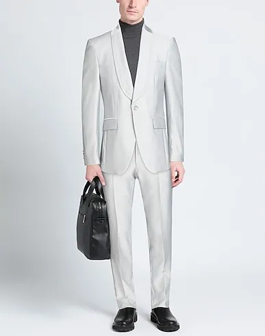 https://images.styletyx.com/images/light-grey-cool-wool-suits-preludio-by-a-n-1703550383_3.webp