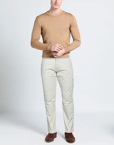https://images.styletyx.com/images/light-grey-cotton-twill-casual-pants-wrangler-13318818_2.webp