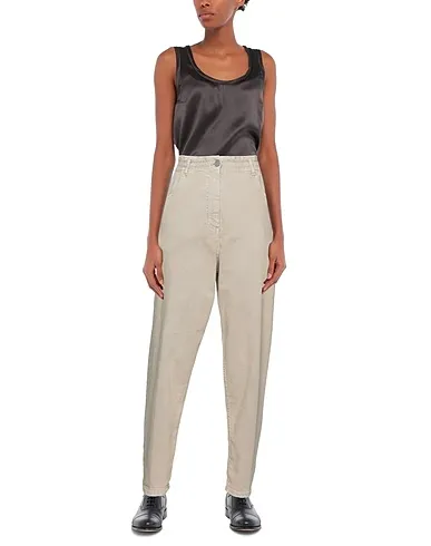 https://images.styletyx.com/images/light-grey-gabardine-casual-pants-nude-1420984_2.webp