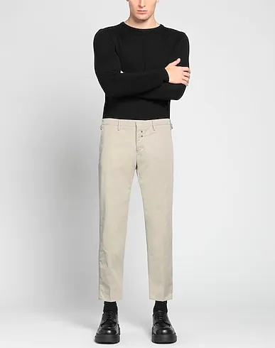https://images.styletyx.com/images/light-grey-gabardine-casual-pants-powell-13247787_2.webp