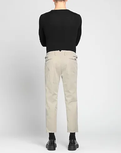 https://images.styletyx.com/images/light-grey-gabardine-casual-pants-powell-13247787_3.webp