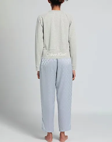 https://images.styletyx.com/images/light-grey-jersey-calvin-klein-1291666203_3.webp