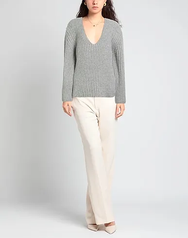 https://images.styletyx.com/images/light-grey-knitted-sweater-aspesi-1911062692_2.webp