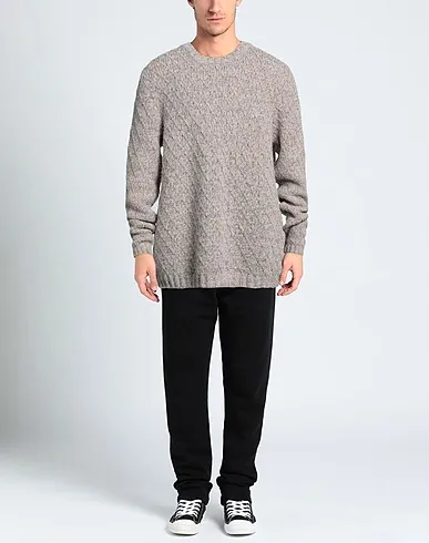 https://images.styletyx.com/images/light-grey-knitted-sweater-massimo-alba-1010319161_2.webp