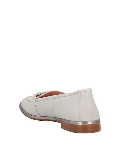 https://images.styletyx.com/images/light-grey-leather-loafers-marian-13267232_3.webp