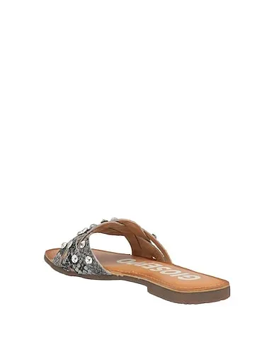 https://images.styletyx.com/images/light-grey-leather-sandals-gioseppo-12920334_3.webp