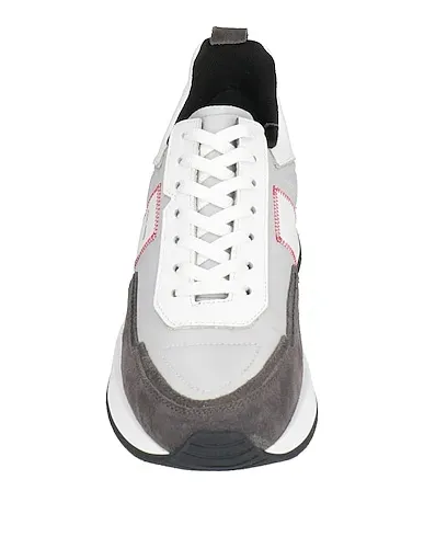 https://images.styletyx.com/images/light-grey-leather-sneakers-cesare-paciotti-4us-711335112_4.webp