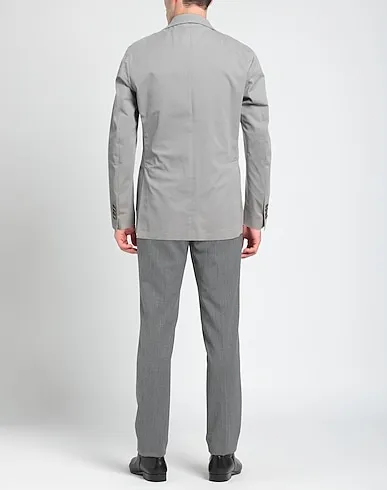 https://images.styletyx.com/images/light-grey-plain-weave-blazer-sartitude-napoli-13499893_3.webp