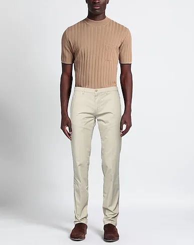 https://images.styletyx.com/images/light-grey-plain-weave-casual-pants-bugatti-70028919_2.webp