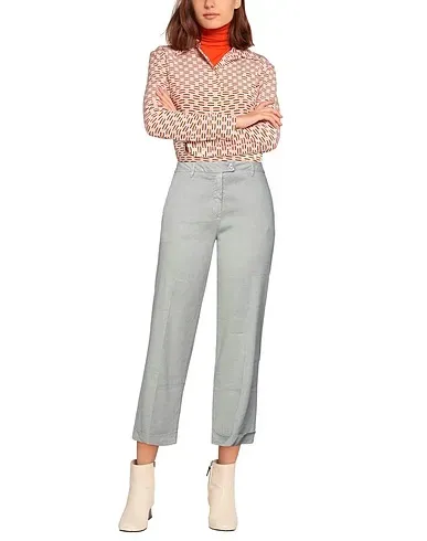 https://images.styletyx.com/images/light-grey-plain-weave-casual-pants-re-hash-1173762_2.webp