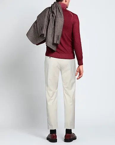 https://images.styletyx.com/images/light-grey-plain-weave-casual-pants-selected-homme-13299962_3.webp