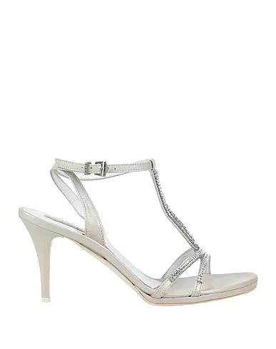 https://images.styletyx.com/images/light-grey-sandals-tiffi-1430325_1.webp