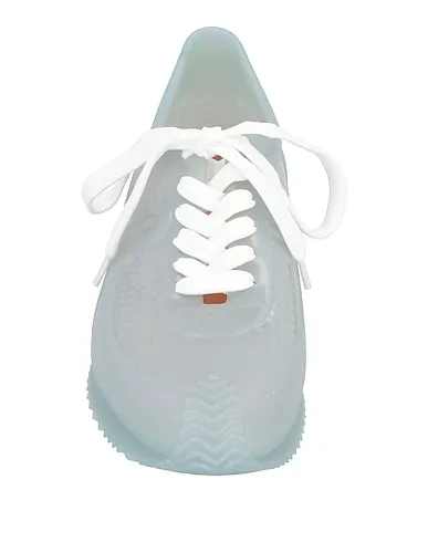 https://images.styletyx.com/images/light-grey-sneakers-loewe-2937294_4.webp