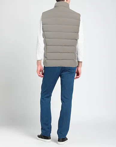 https://images.styletyx.com/images/light-grey-techno-fabric-shell-jacket-moorer-1005394871_3.webp