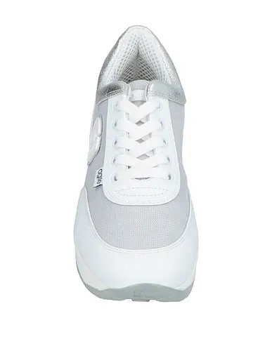 https://images.styletyx.com/images/light-grey-techno-fabric-sneakers-agile-by-rucoline-1335325_4.webp