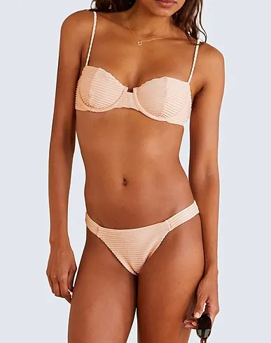 https://images.styletyx.com/images/light-pink-jersey-bikini-vix-paula-hermanny-13218204_2.webp