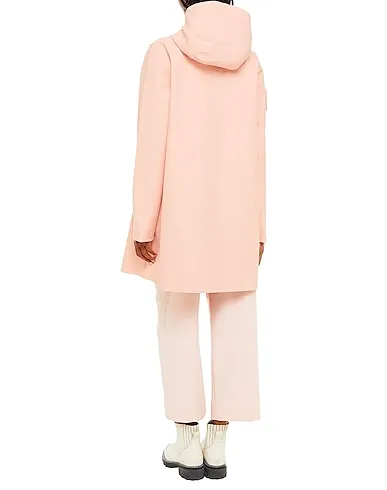 https://images.styletyx.com/images/light-pink-jersey-full-length-jacket-marc-jacobs-13033061_3.webp