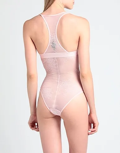 https://images.styletyx.com/images/light-pink-lace-lingerie-bodysuit-karl-lagerfeld-1494204148_3.webp