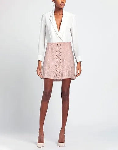 https://images.styletyx.com/images/light-pink-lace-mini-skirt-guess-12970157_2.webp