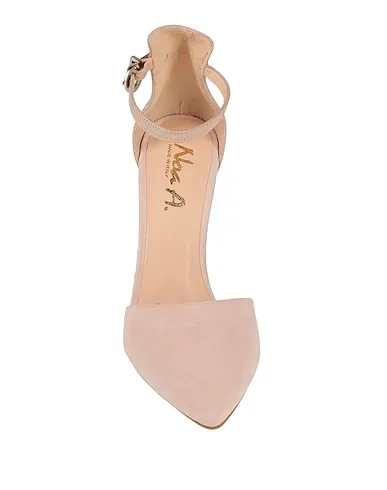 https://images.styletyx.com/images/light-pink-leather-pump-noa-a-13128499_4.webp