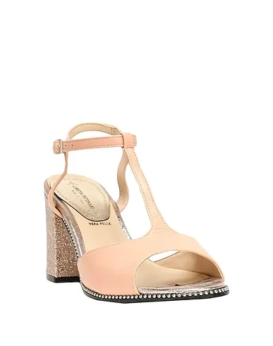 https://images.styletyx.com/images/light-pink-sandals-loretta-pettinari-916338_2.webp