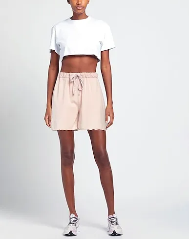 https://images.styletyx.com/images/light-pink-sweatshirt-shorts-bermuda-crossley-12969656_2.webp