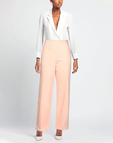 https://images.styletyx.com/images/light-pink-velvet-casual-pants-bellerose-13436988_2.webp