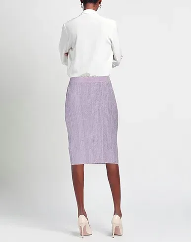 https://images.styletyx.com/images/light-purple-knitted-midi-skirt-dorothee-schumacher-3248527_3.webp