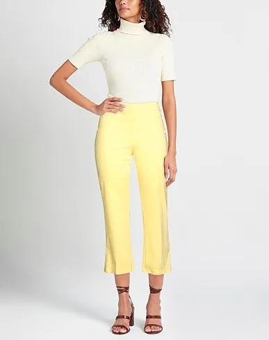 https://images.styletyx.com/images/light-yellow-jersey-cropped-pants-culottes-options-13193777_2.webp