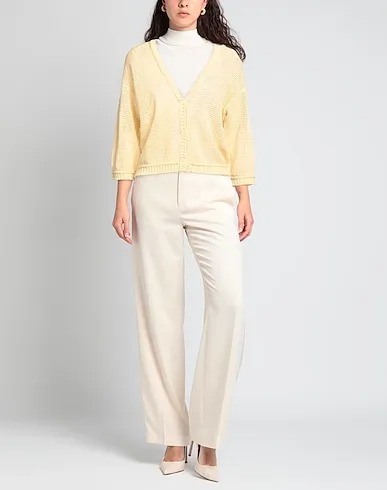 https://images.styletyx.com/images/light-yellow-knitted-cardigan-lamberto-losani-13111141_2.webp