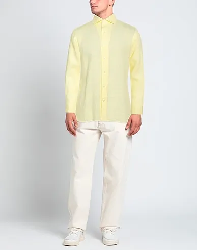 https://images.styletyx.com/images/light-yellow-plain-weave-linen-shirt-zegna-13588359_2.webp