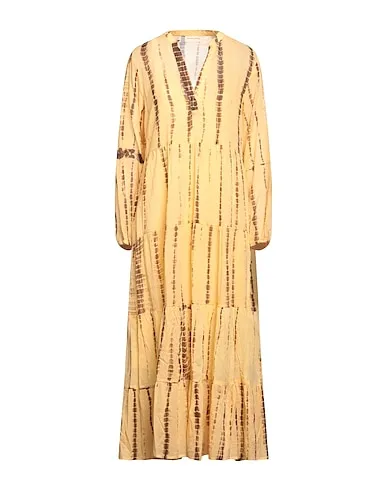 https://images.styletyx.com/images/light-yellow-plain-weave-long-dress-maison-hotel-878659521_1.webp