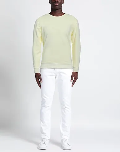 https://images.styletyx.com/images/light-yellow-sweatshirt-sweatshirt-c-p-company-13242553_2.webp