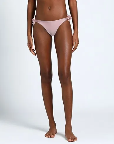 https://images.styletyx.com/images/lilac-crepe-bikini-la-reveche-13282666_2.webp