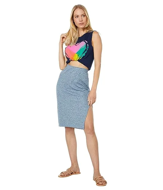https://images.styletyx.com/images/linen-rib-pencil-skirt-with-slit-chaser-3106220_4.webp