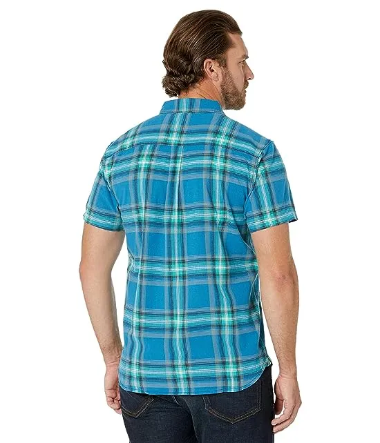 https://images.styletyx.com/images/loghill-short-sleeve-shirt-the-north-face-3285243_2.webp
