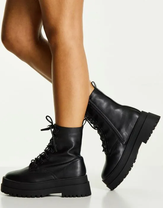https://images.styletyx.com/images/london-rebel-wide-fit-lace-up-chunky-boots-in-black-london-rebel-wide-fit-2112740_3.webp