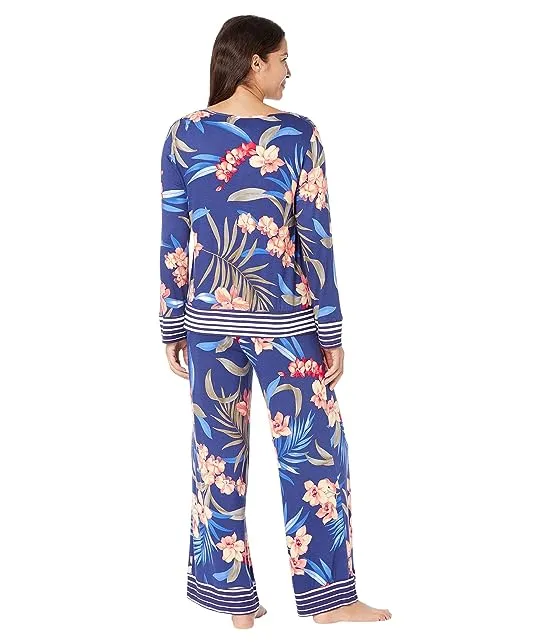 https://images.styletyx.com/images/long-sleeve-ankle-pants-pj-set-tommy-bahama-2605705_3.webp