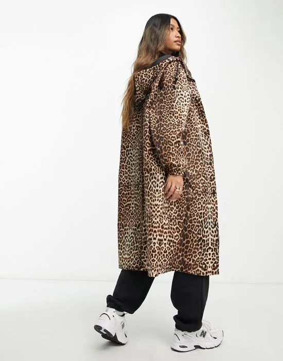 https://images.styletyx.com/images/longline-rain-parka-in-animal-print-asos-design-13253641_2.webp