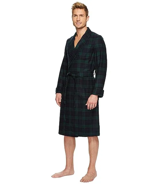 https://images.styletyx.com/images/lounge-robe-pendleton-3117148_2.webp