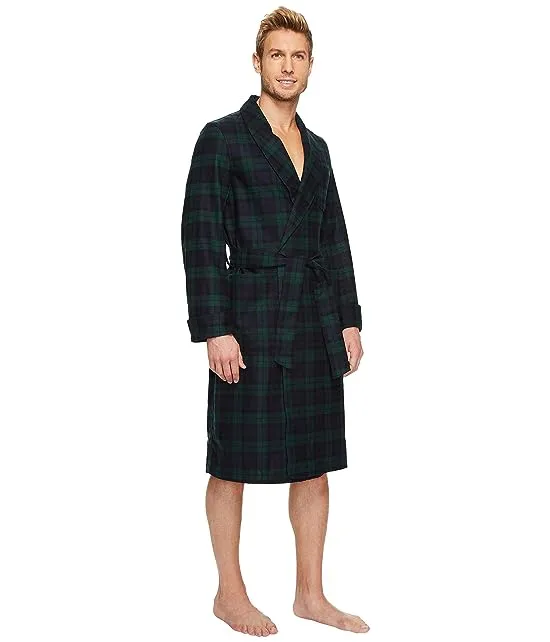 https://images.styletyx.com/images/lounge-robe-pendleton-3117148_4.webp