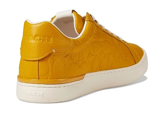 https://images.styletyx.com/images/lowline-signature-leather-low-top-coach-13689109_5.webp